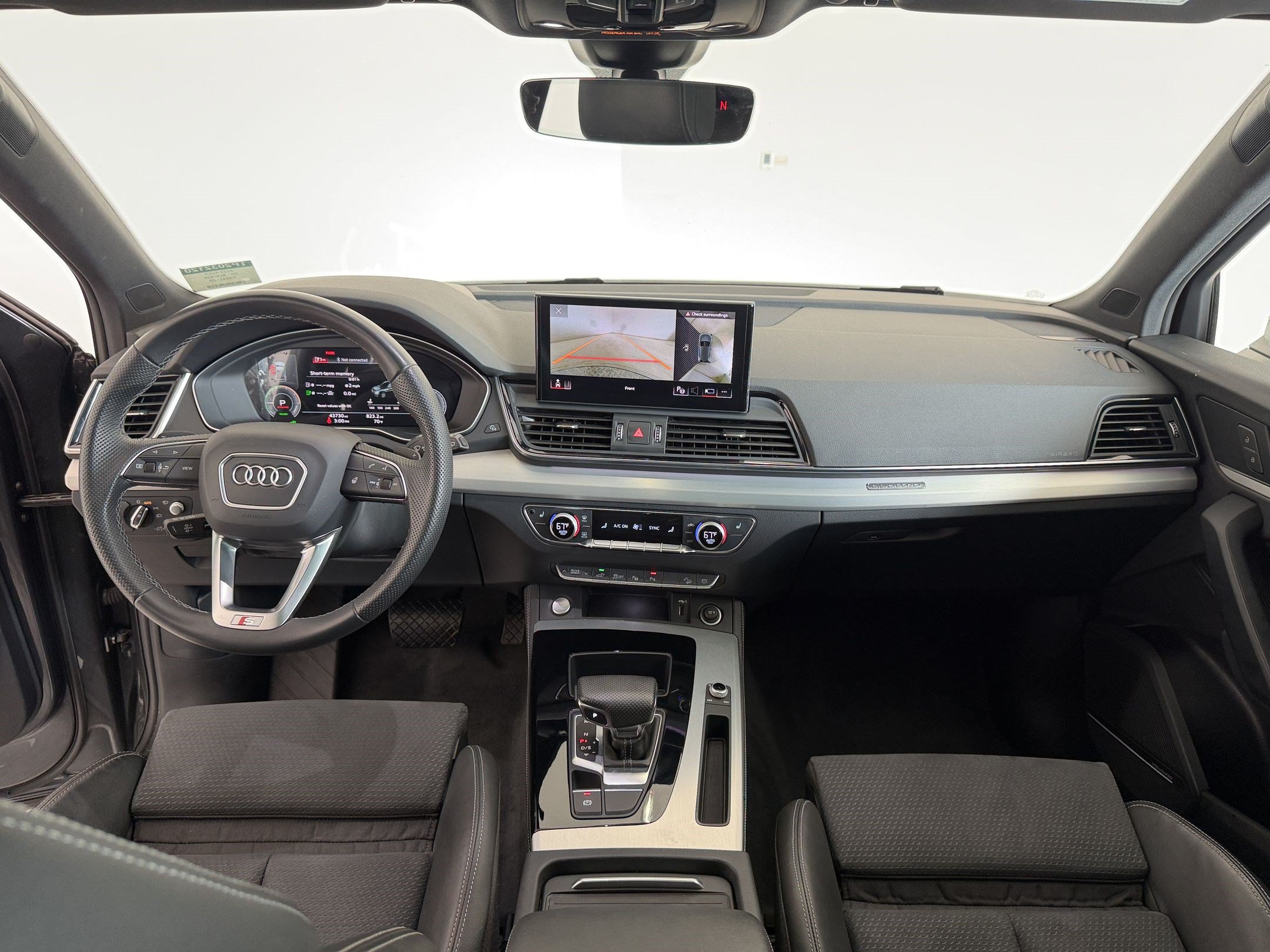 Used 2023 Audi Q5 e Prestige w/ Prestige Package AWD/4WD image 16