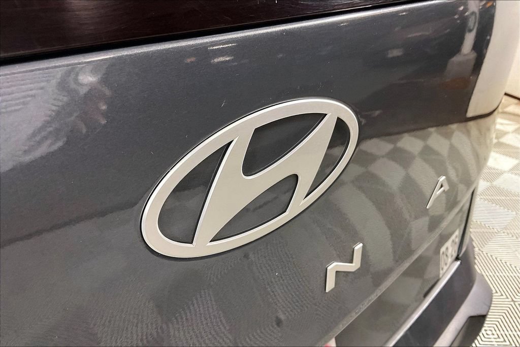 Used 2025 Hyundai Kona SEL FWD image 31