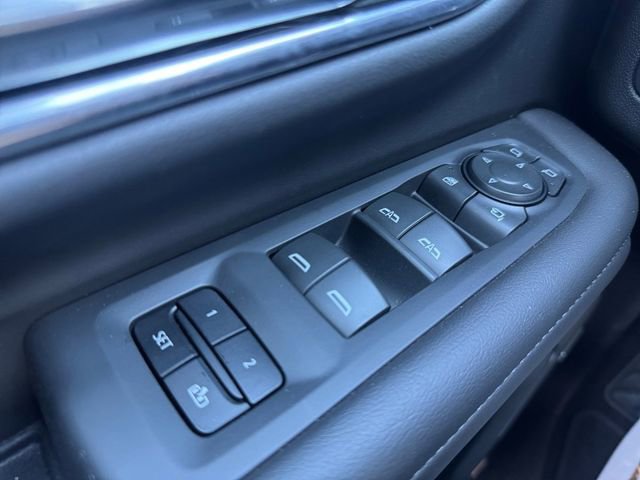 Certified 2023 Chevrolet Tahoe Z71 w/ Luxury Package image 5