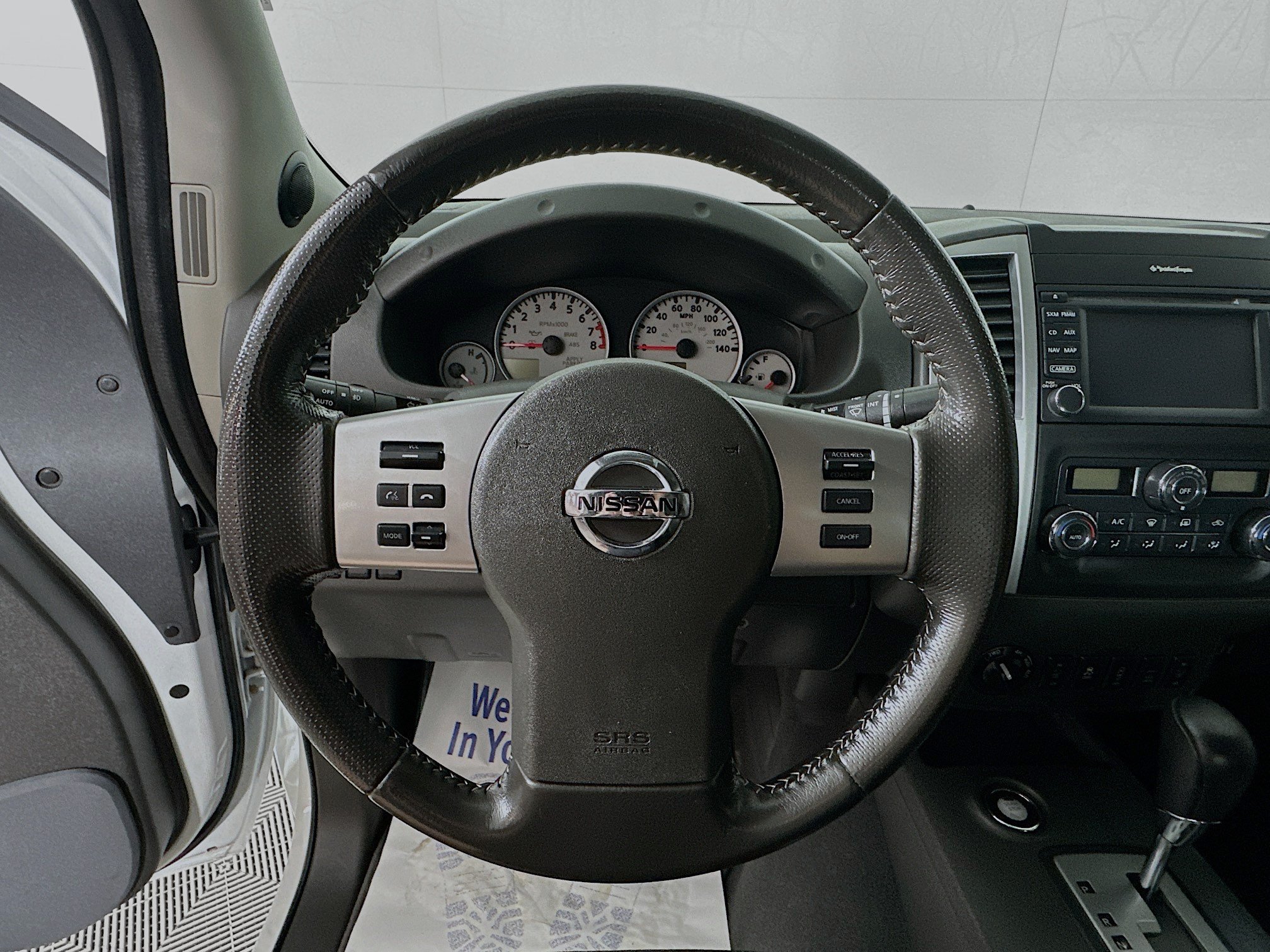 Used 2021 Nissan Frontier PRO-4X w/ Pro-4x Utility Package AWD/4WD image 11