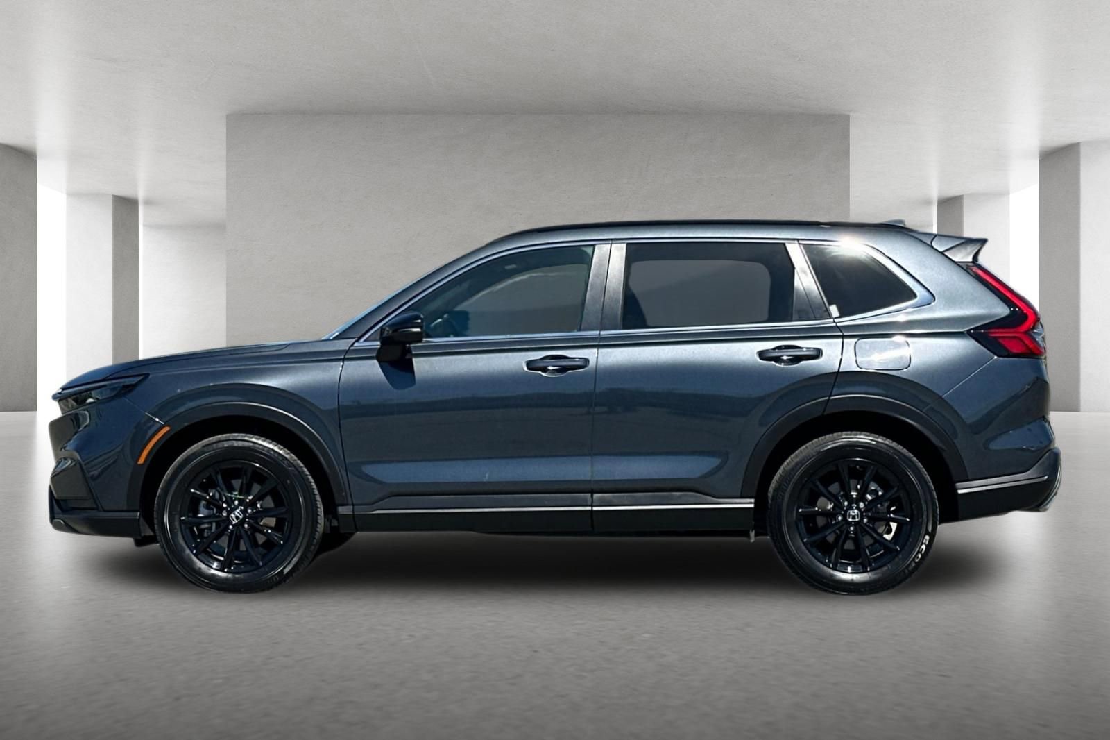 Certified 2025 Honda CR-V Sport image 7