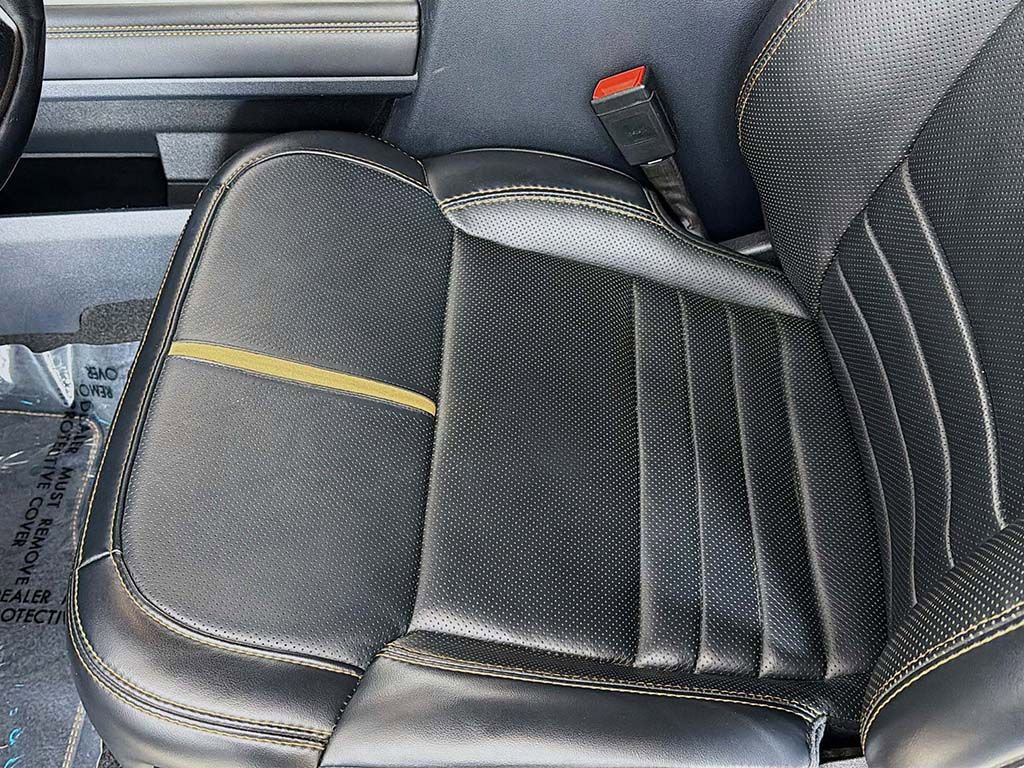 Used 2024 Ford F350 Platinum image 26