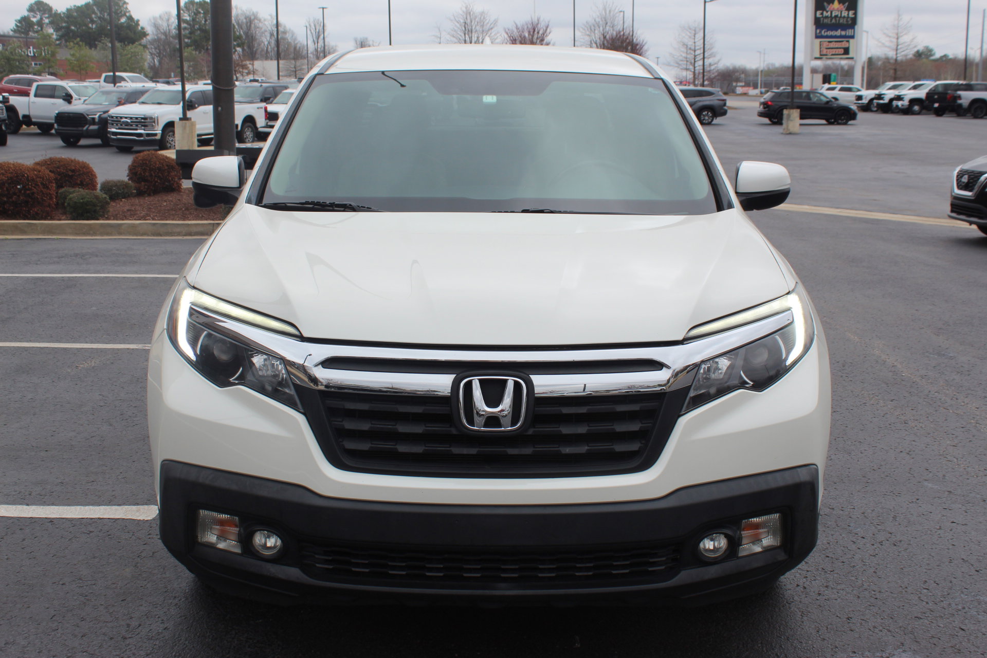 Used 2018 Honda Ridgeline RTL-T image 3