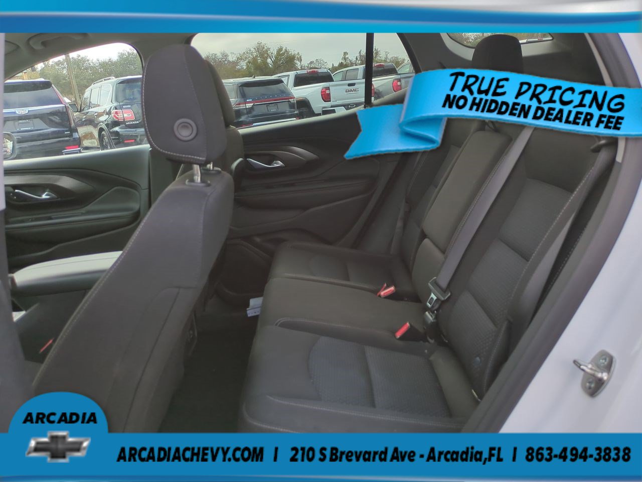 Used 2024 GMC Terrain SLE AWD/4WD image 14