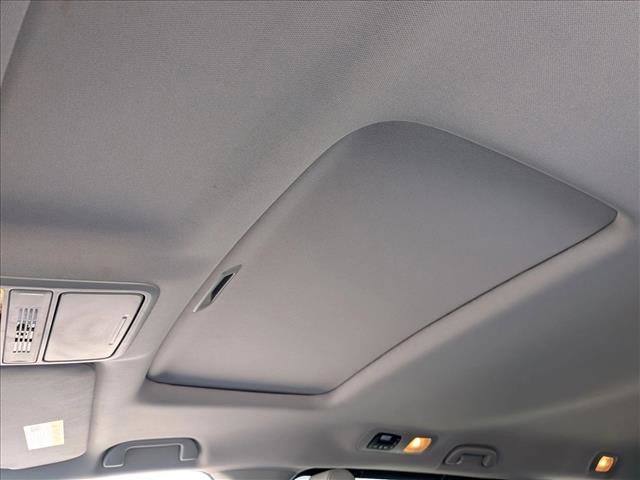 Used 2024 Honda Odyssey EX-L image 16