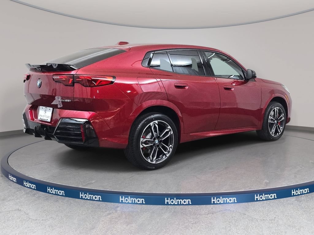 New 2026 BMW X2 xDrive28i w/ Technology Package AWD/4WD image 5