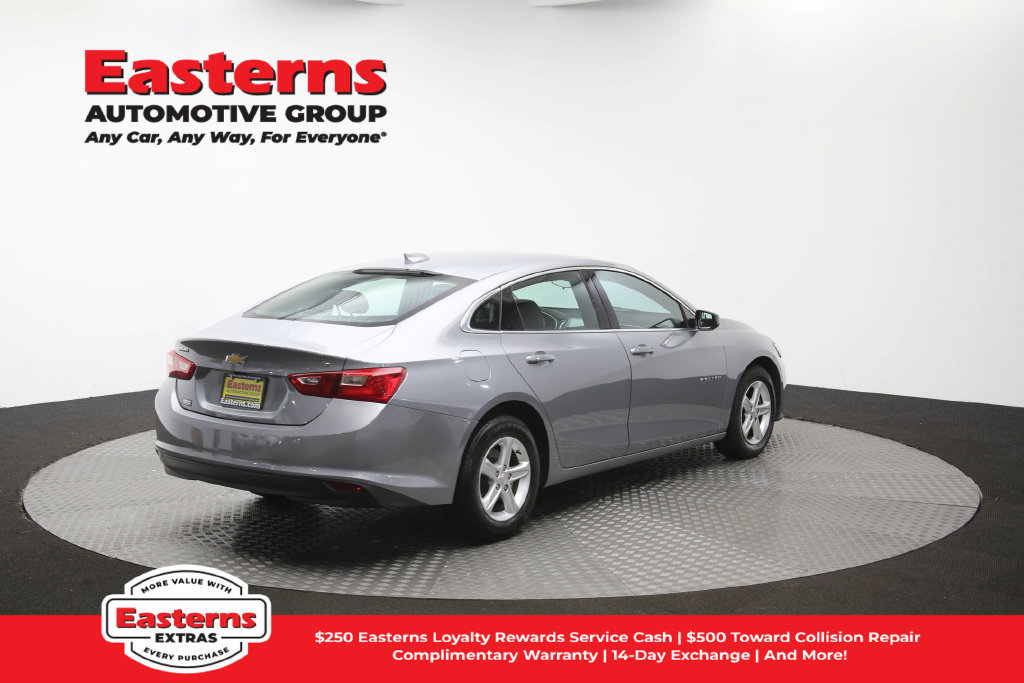 Used 2023 Chevrolet Malibu LT FWD image 41