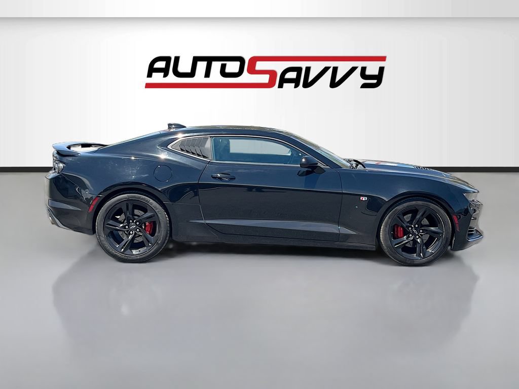 Used 2021 Chevrolet Camaro SS RWD image 8