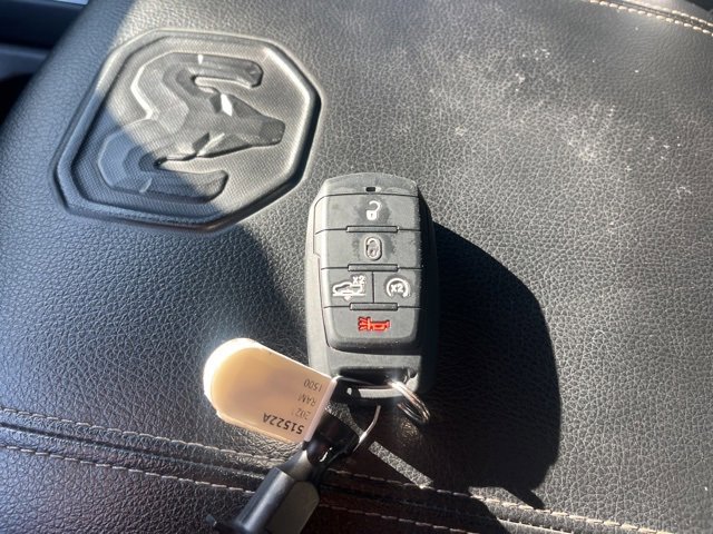Used 2021 RAM 1500 Laramie image 60
