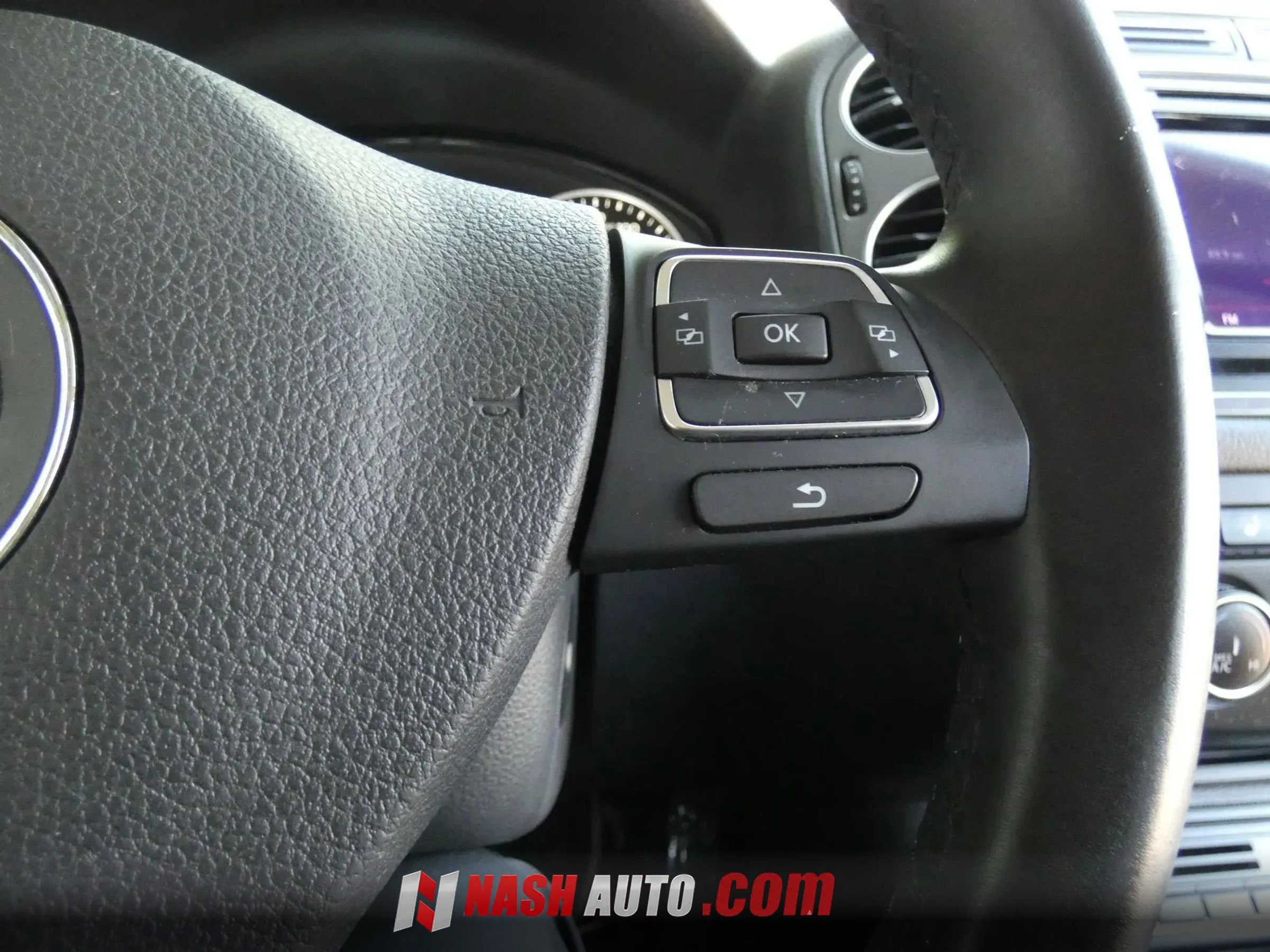 Used 2017 Volkswagen Tiguan S AWD/4WD image 64