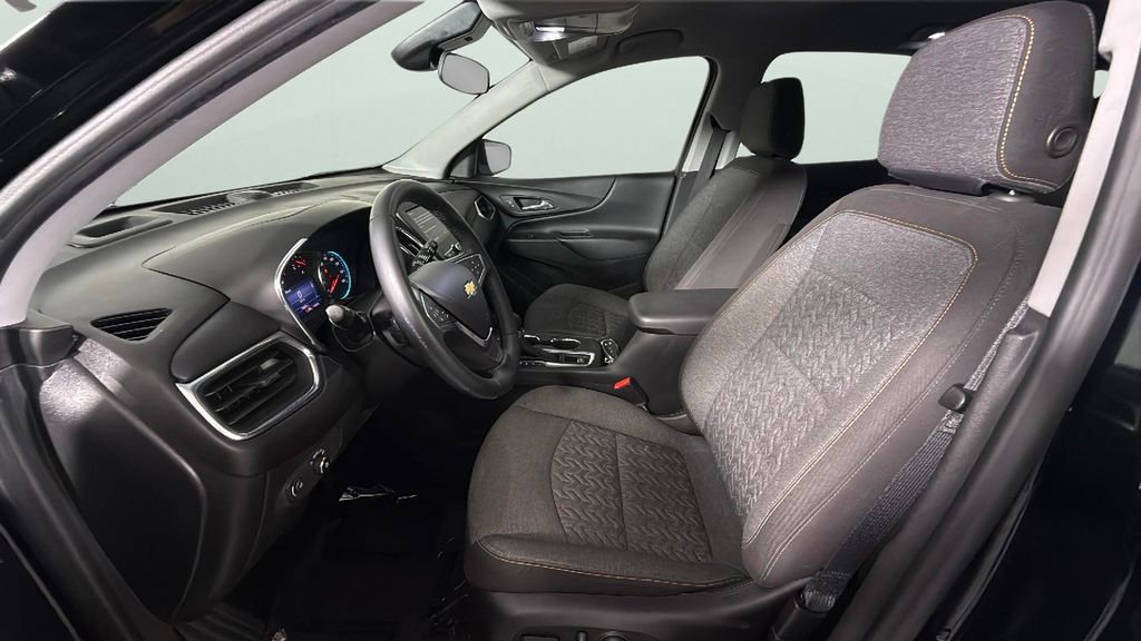 Used 2023 Chevrolet Equinox LT image 6