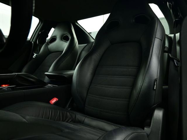 Used 2012 Nissan GT-R Premium image 37
