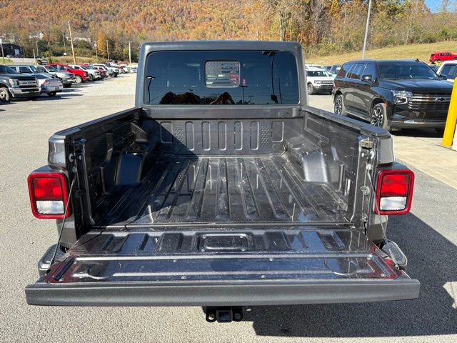 Used 2021 Jeep Gladiator Willys image 30