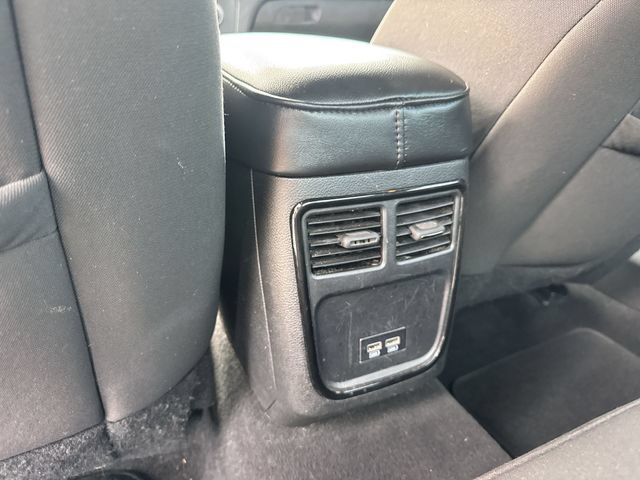 Used 2022 Dodge Charger SXT w/ Blacktop Package RWD image 22