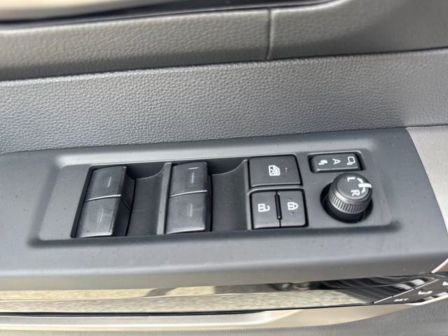 Used 2026 Toyota Tundra Limited image 18