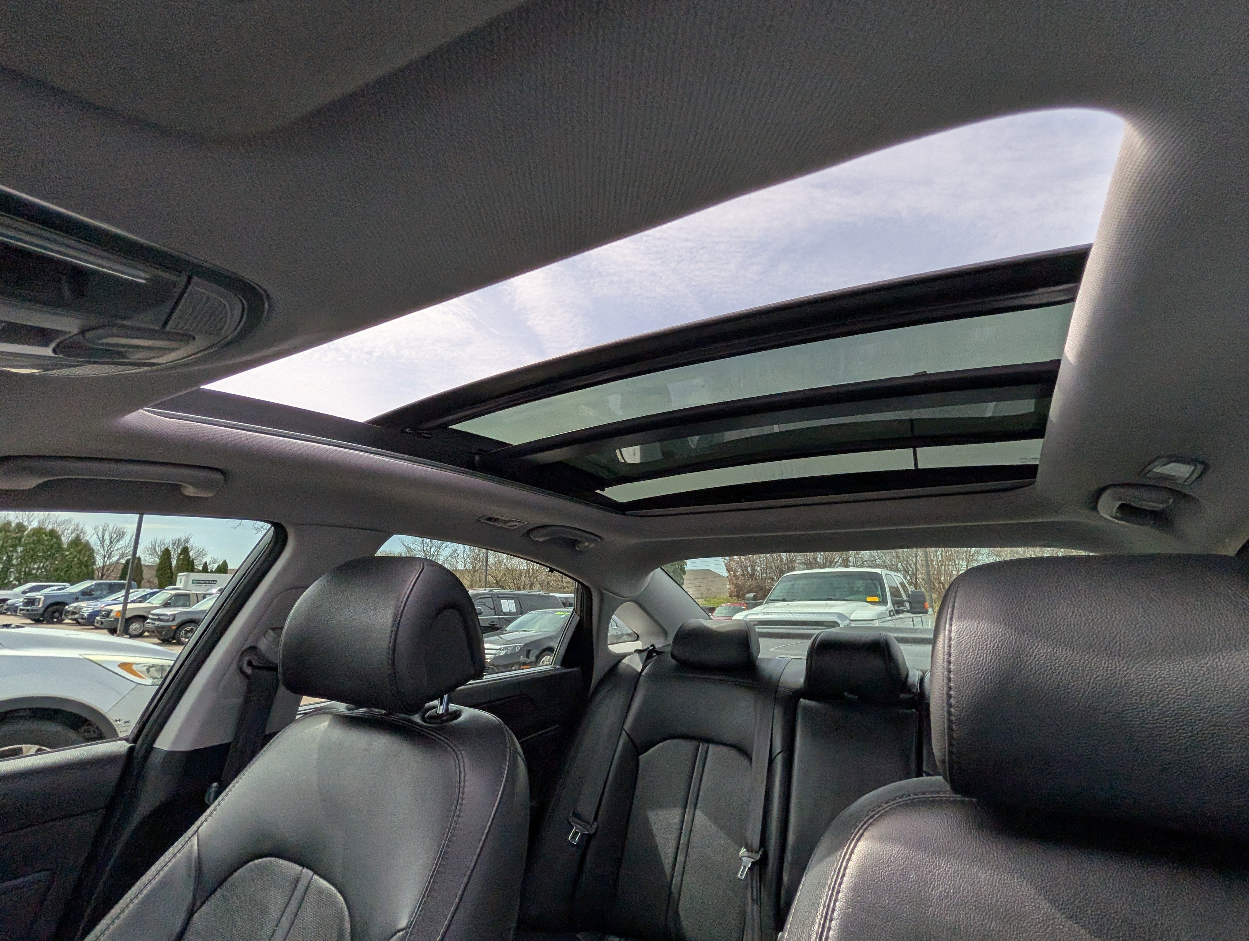 Used 2015 Hyundai Sonata Limited w/ Option Group 06 image 27