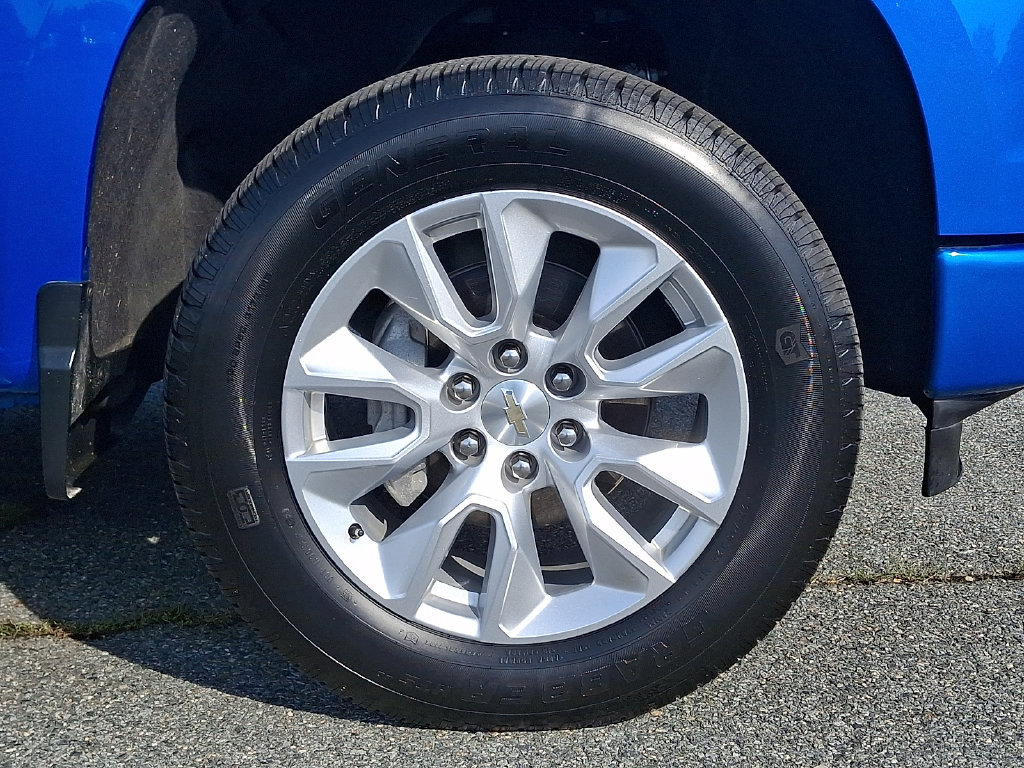 Certified 2025 Chevrolet Silverado 1500 Custom AWD/4WD image 8