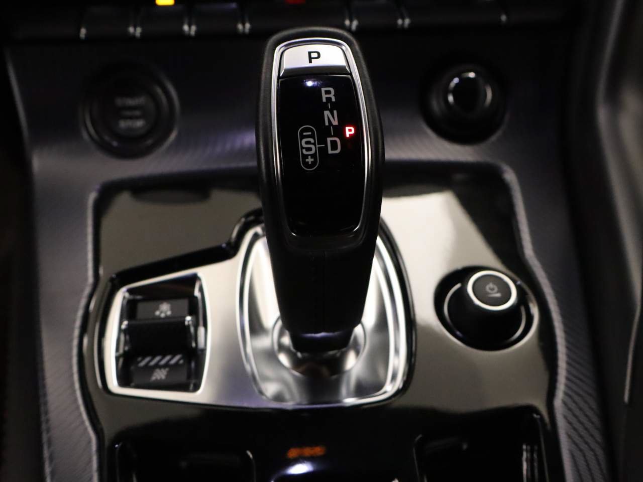 Used 2023 Jaguar F-TYPE R-Dynamic AWD/4WD image 9