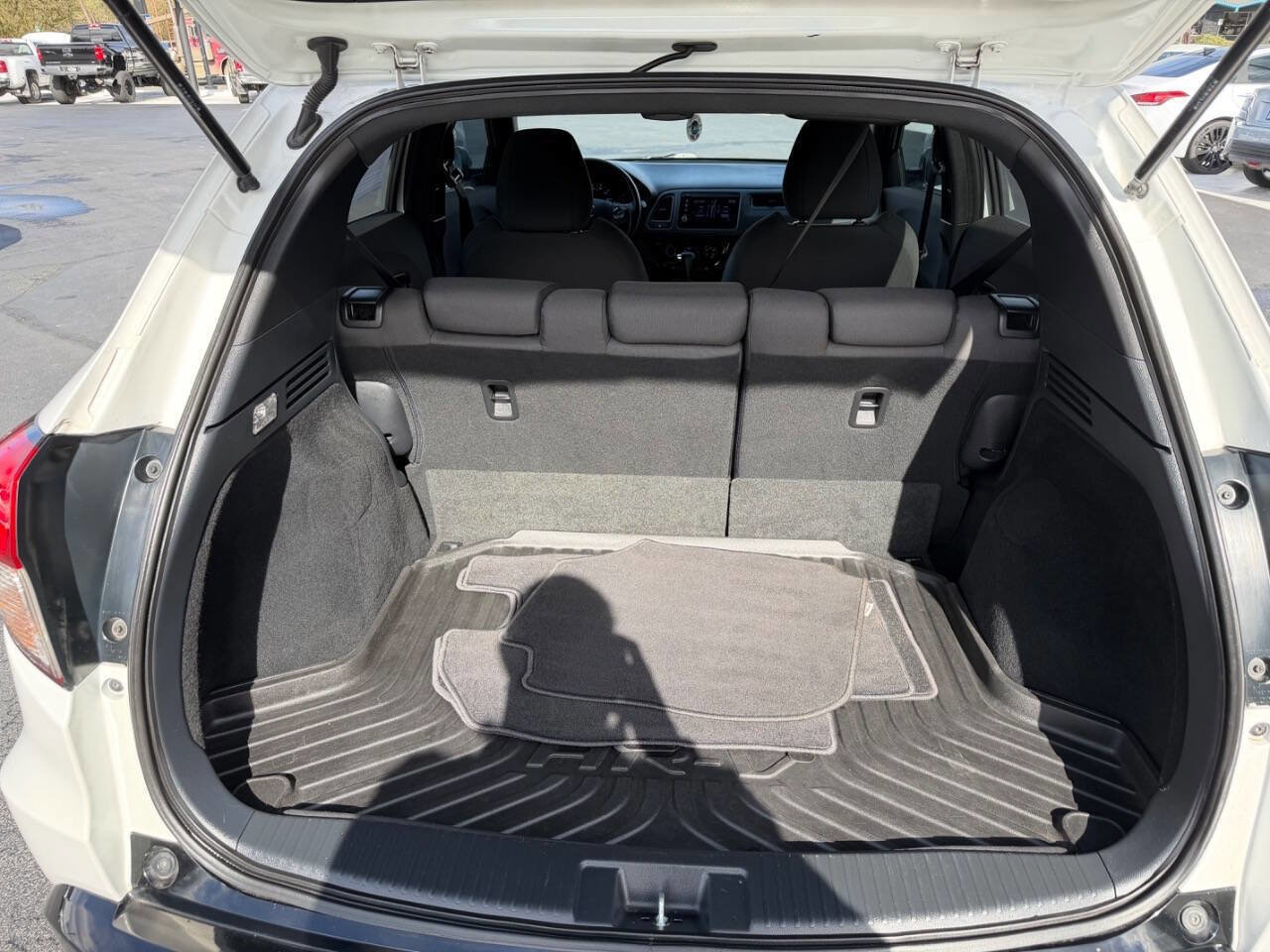 Used 2021 Honda HR-V Sport image 21