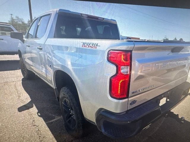 Used 2020 Chevrolet Silverado 1500 Custom Trail Boss w/ Custom Convenience Package AWD/4WD image 10