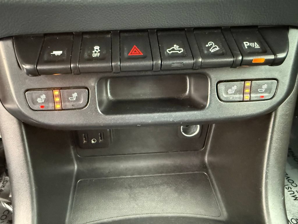Used 2019 Chevrolet Colorado Z71 AWD/4WD image 25