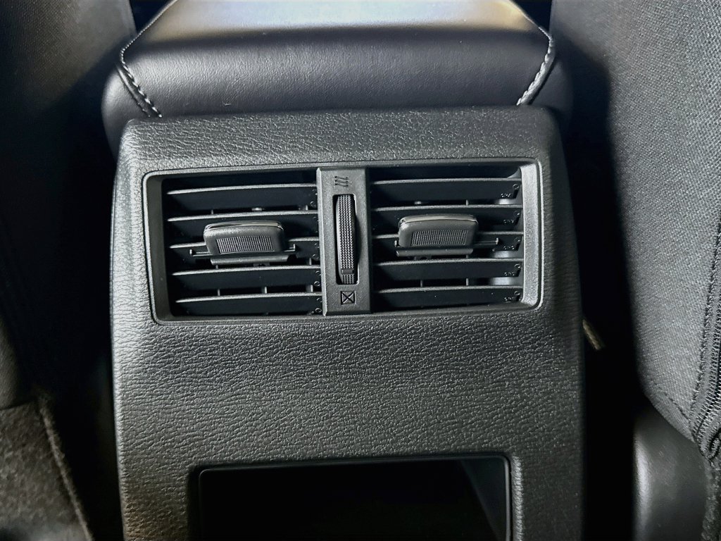 New 2026 Mitsubishi Outlander ES FWD image 25