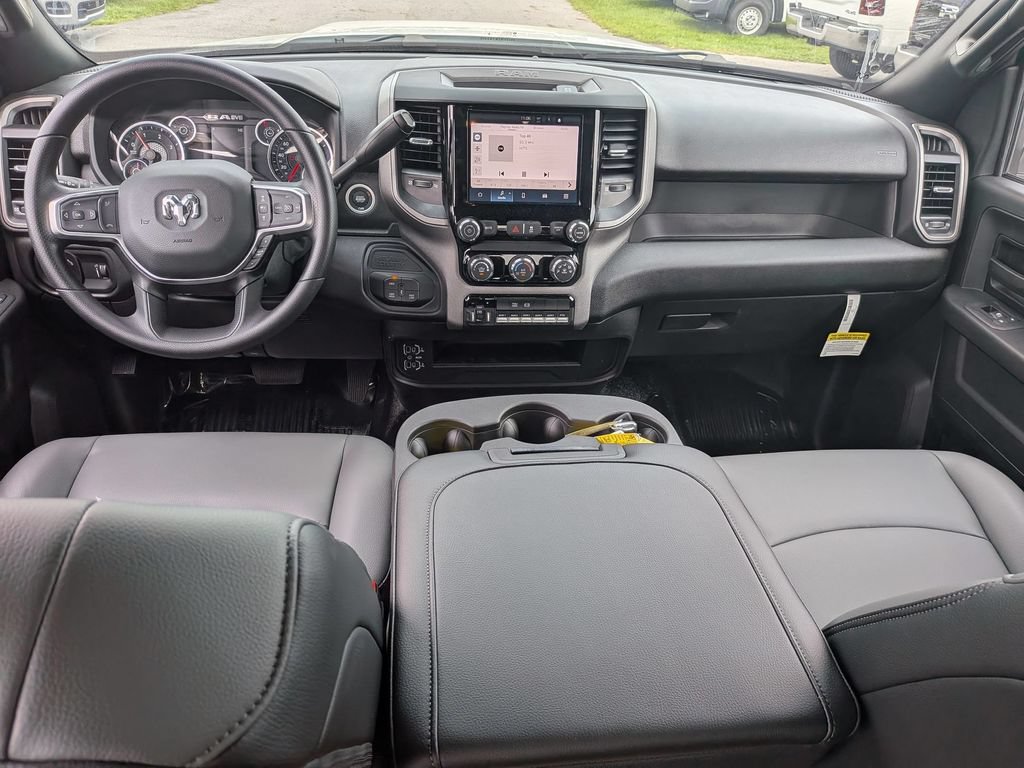 New 2026 RAM 5500 Tradesman w/ Chrome Appearance Group AWD/4WD image 19