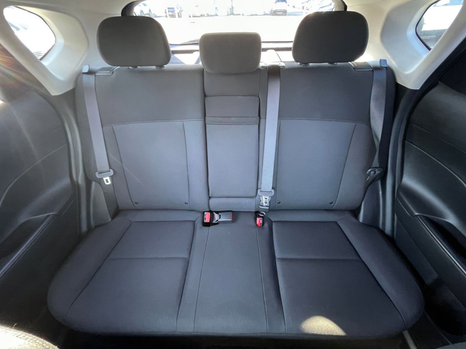 Used 2025 Hyundai Kona SEL image 33