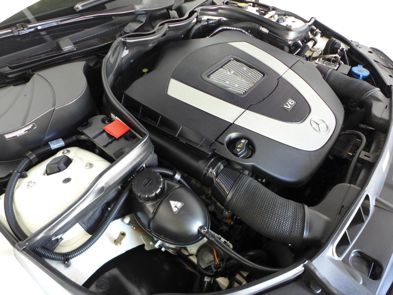 Used 2009 Mercedes-Benz C 300 4MATIC Sedan image 68