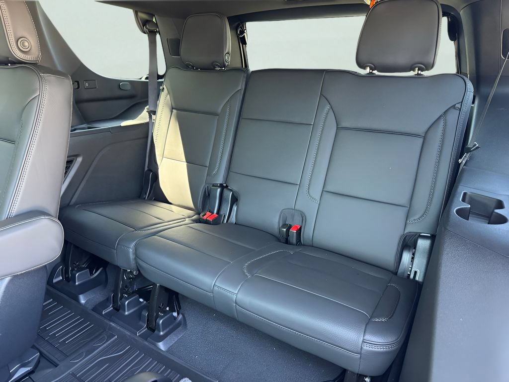 New 2026 GMC Yukon Denali w/ Sun & Power Step Package AWD/4WD image 13
