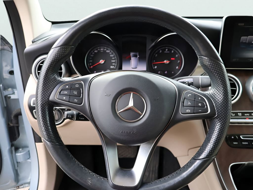 Used 2018 Mercedes-Benz GLC 300 4MATIC image 30