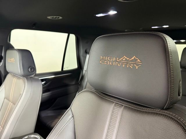 Used 2025 Chevrolet Tahoe High Country image 17