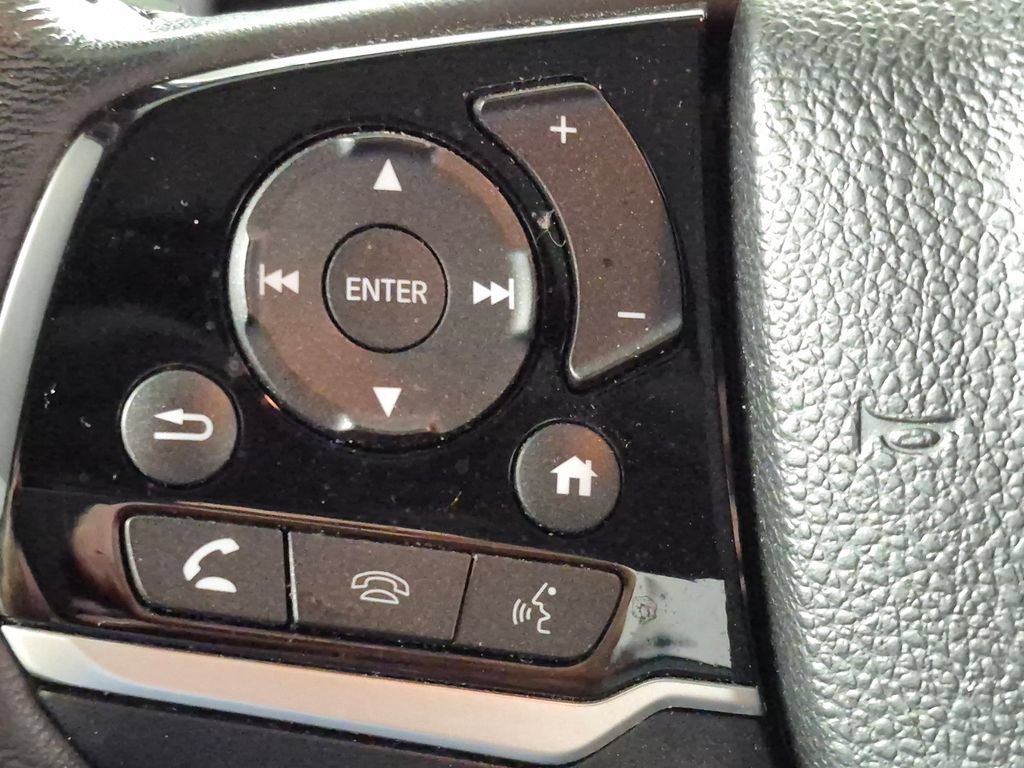 Used 2021 Honda Pilot Touring image 12