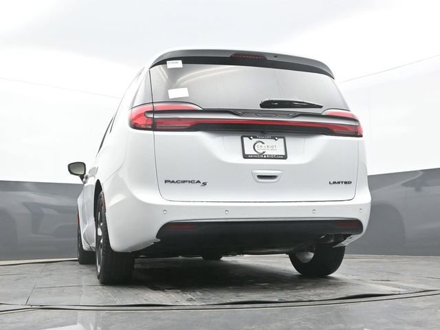 New 2027 Chrysler Pacifica Limited FWD image 55