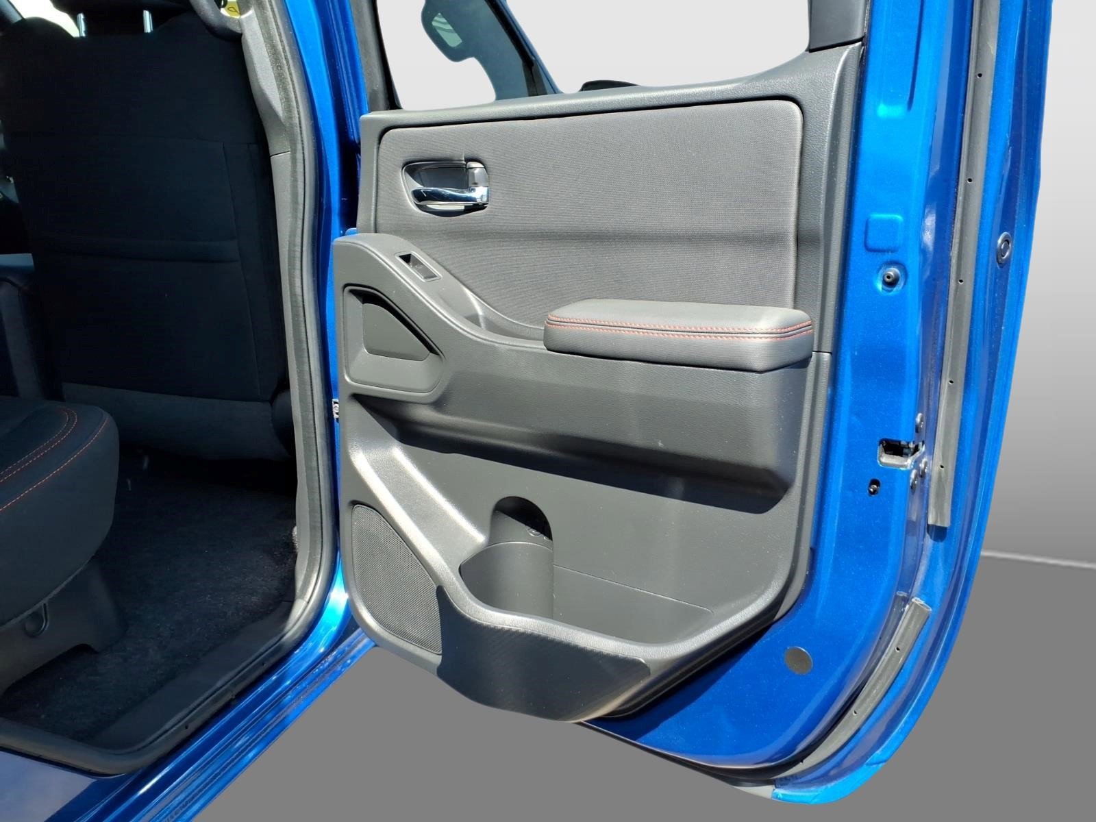 Certified 2024 Nissan Frontier PRO-4X w/ Technology Package image 14