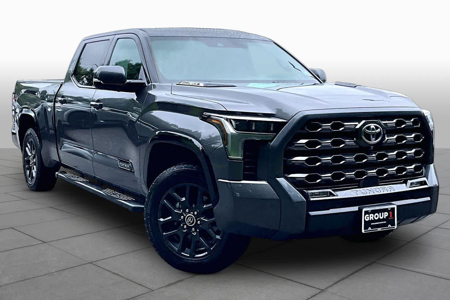 Used 2022 Toyota Tundra Platinum AWD/4WD image 3