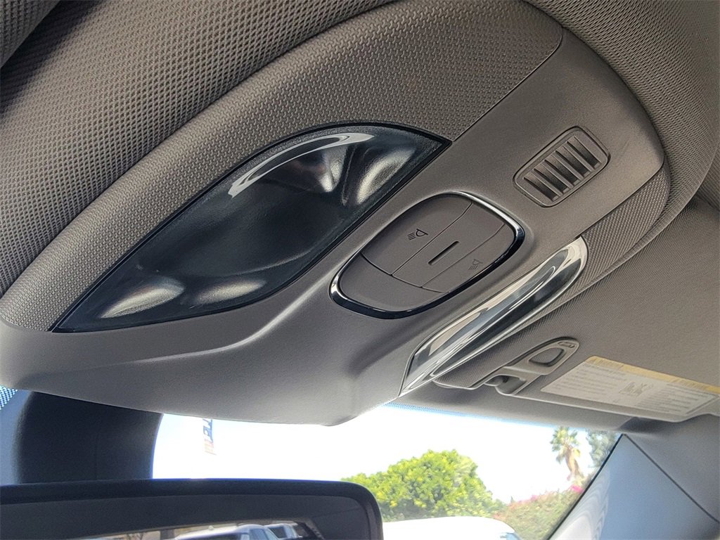 Used 2019 Jeep Compass Altitude image 35