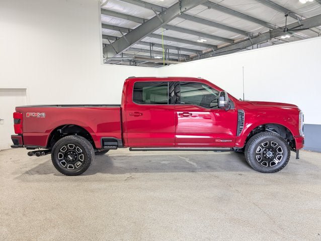 Used 2025 Ford F250 Platinum AWD/4WD image 2