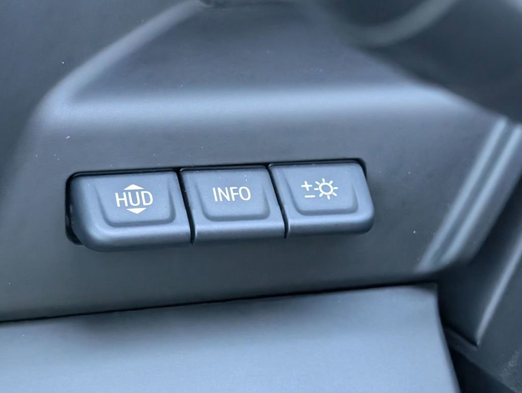 Used 2022 GMC Sierra 1500 Denali w/ Denali Reserve Package image 42