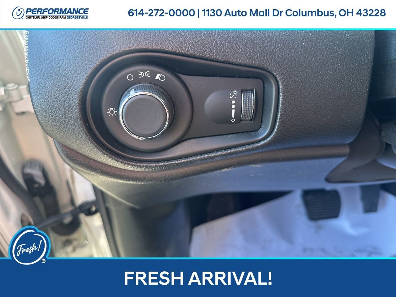 Used 2018 Jeep Renegade Sport w/ Power & Air Group image 15