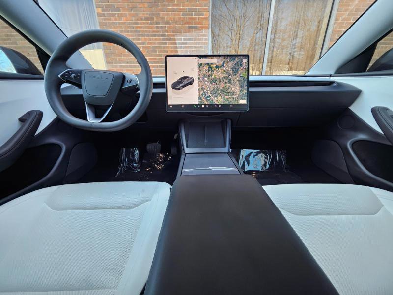 Used 2024 Tesla Model 3 Long Range image 39
