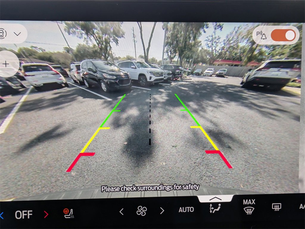 Used 2025 Ford Explorer Platinum image 29