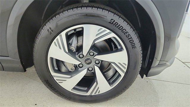 Used 2025 Audi Q6 e-tron Premium Plus w/ Premium Plus image 56