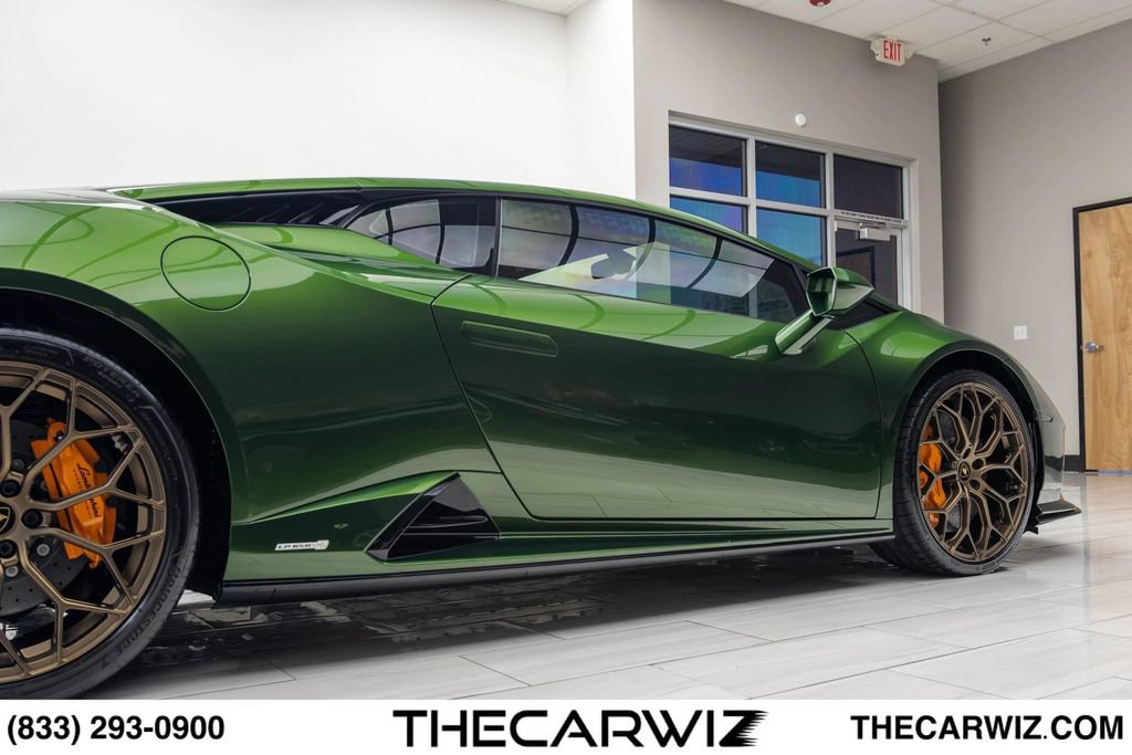 Used 2024 Lamborghini Huracan Tecnica RWD image 45