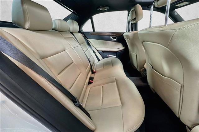 Used 2013 Mercedes-Benz E 350 Sedan image 26