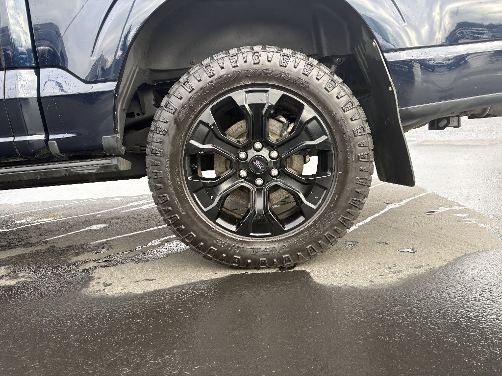 Used 2023 Ford F150 Platinum w/ Max Trailer Tow Package image 13