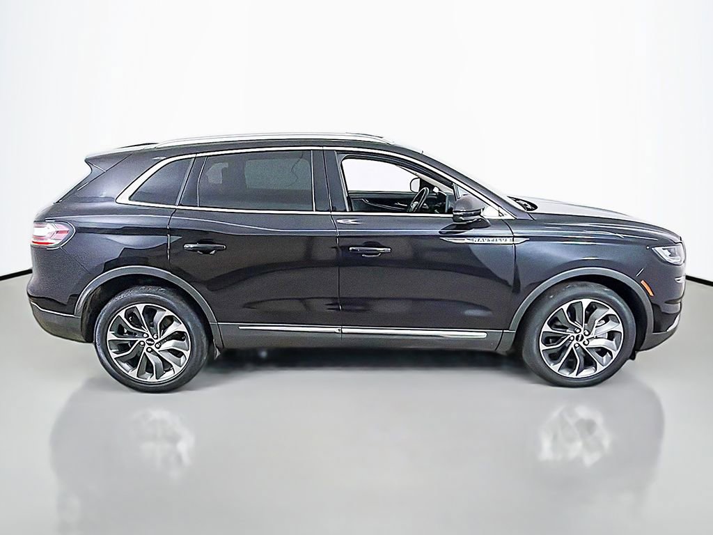 Used 2022 Lincoln Nautilus Reserve AWD/4WD image 15