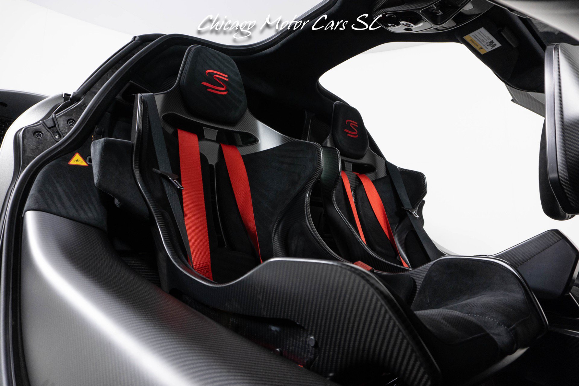 Used 2019 McLaren Senna RWD image 42