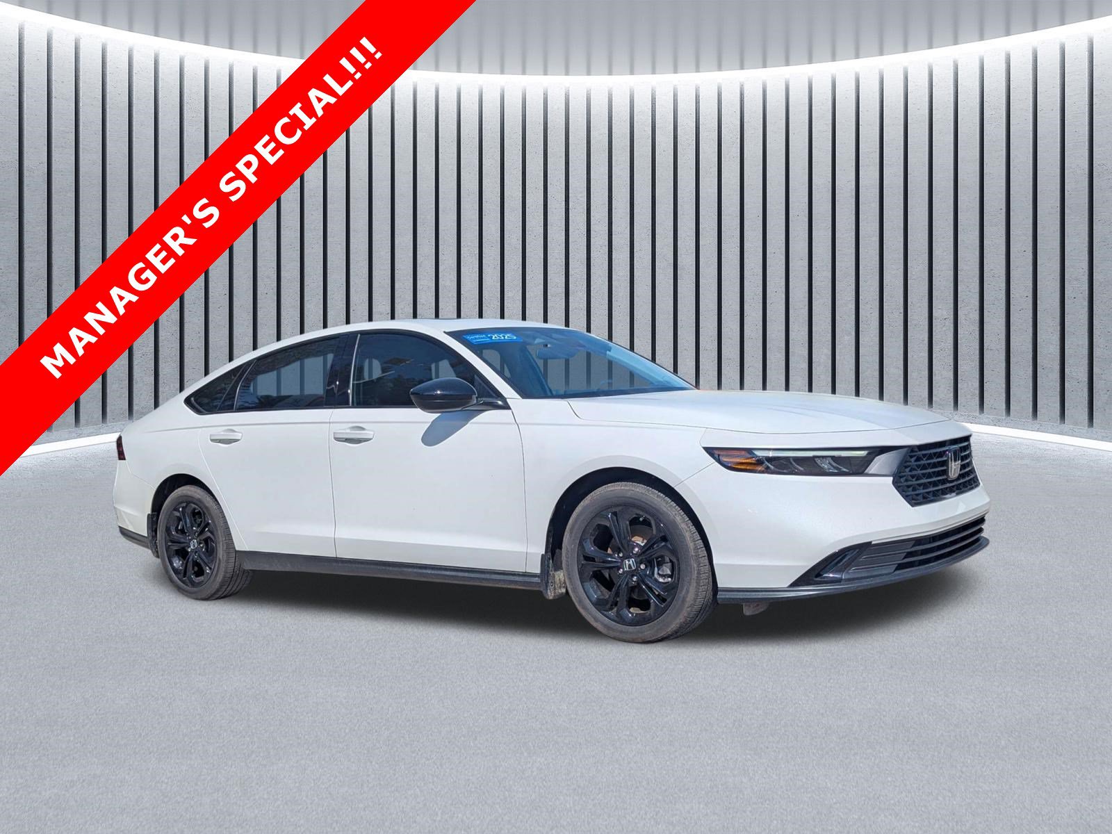 Certified 2025 Honda Accord SE image 1