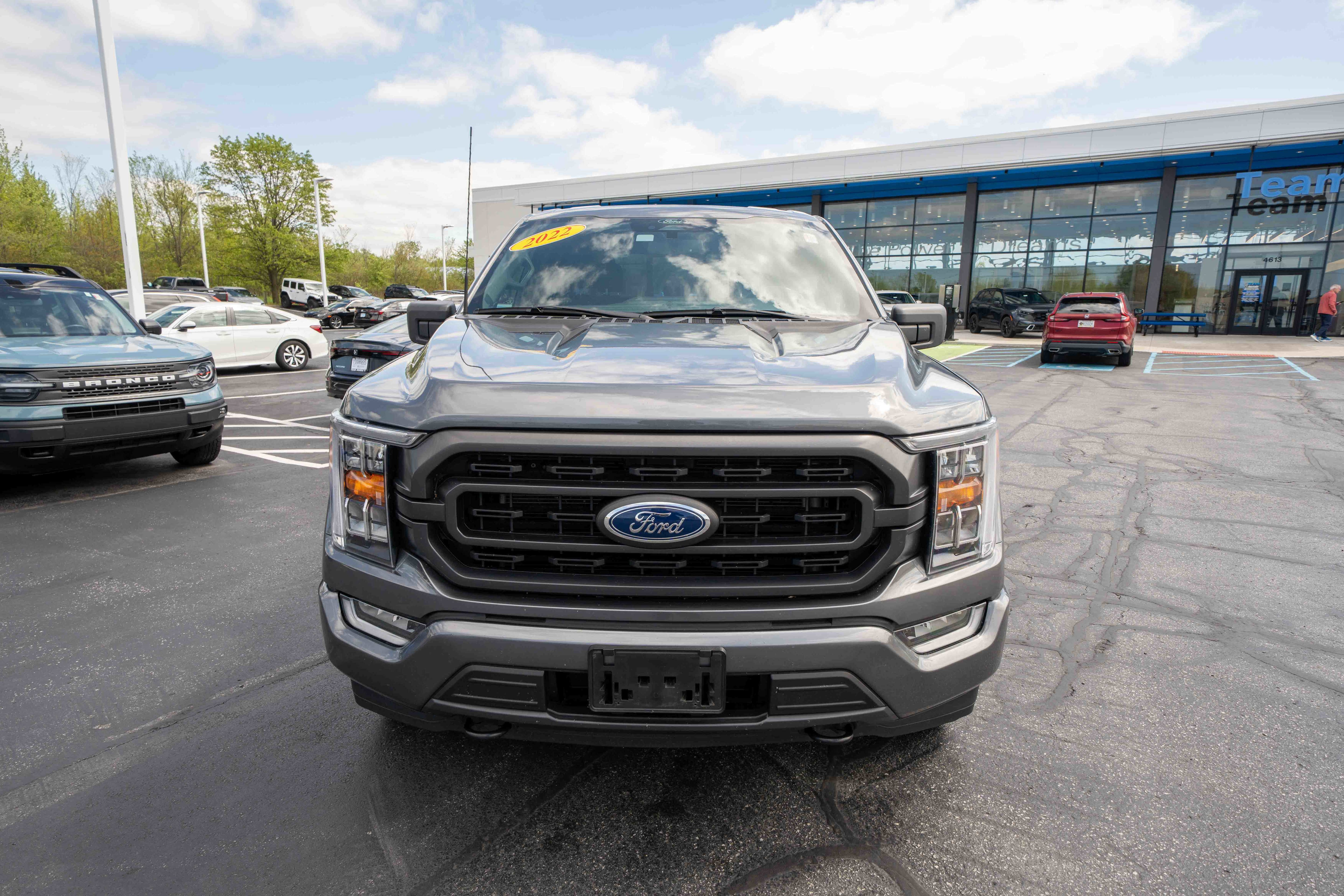 Used 2022 Ford F150 XLT w/ Equipment Group 302A High AWD/4WD image 2